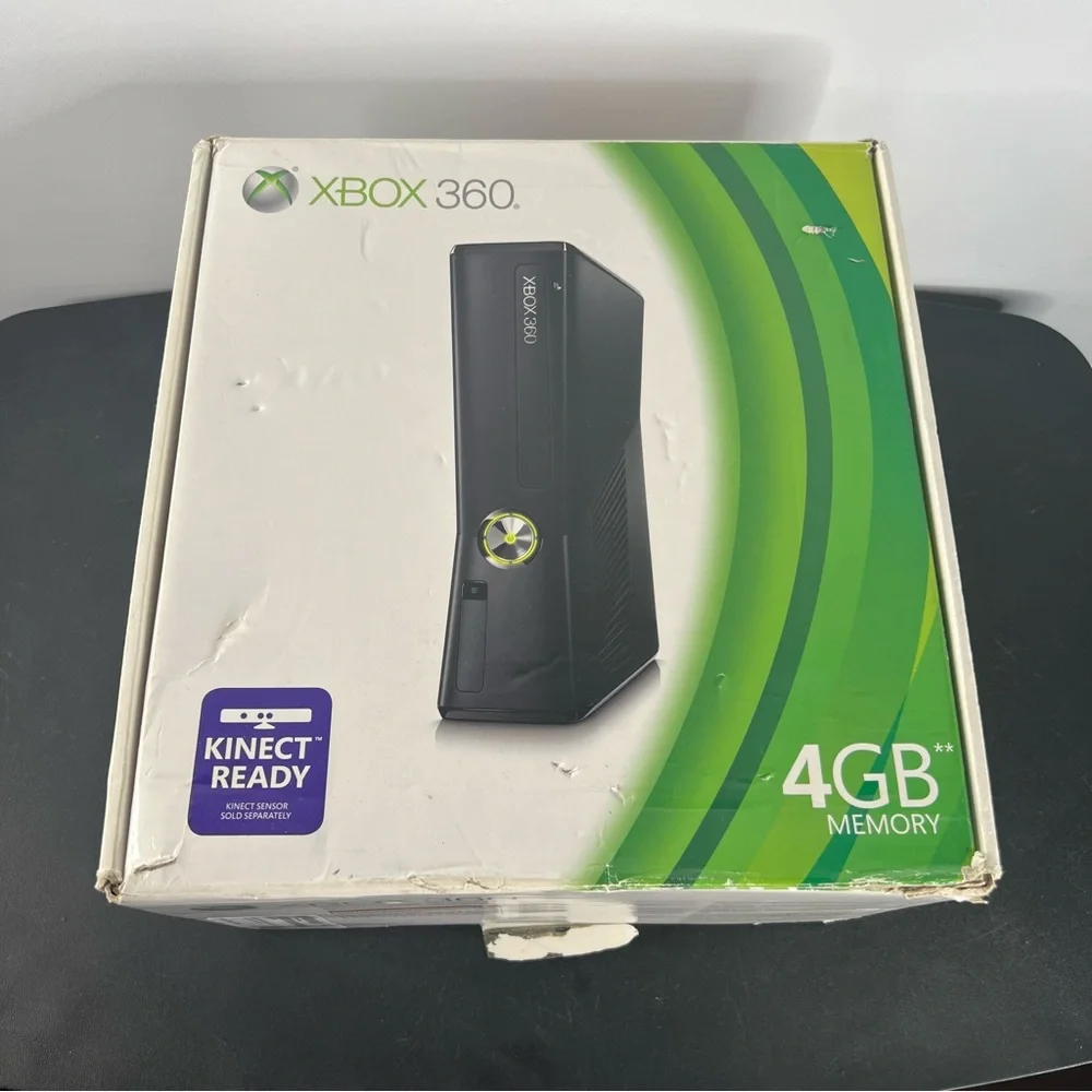Microsoft Xbox 360 S 4GB Console System Bundle Lot With 9 Games Tested & Working